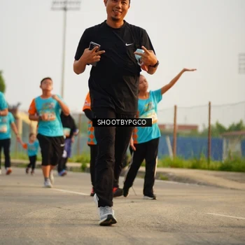 Runner Photo 8226160