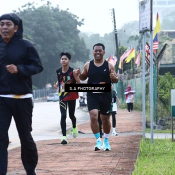 Runner Photo 8226175