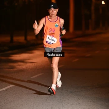 Runner Photo 8226237