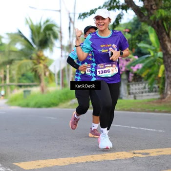 Runner Photo 8226239