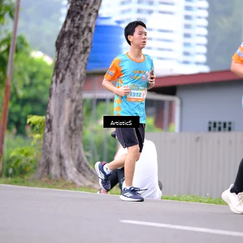 Runner Photo 8226437