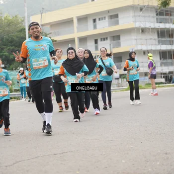 Runner Photo 8226635
