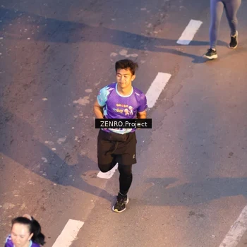 Runner Photo 8226639