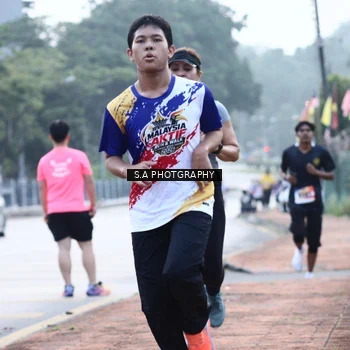 Runner Photo 8226640