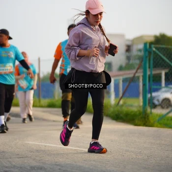 Runner Photo 8226645