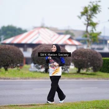 Runner Photo 8226675