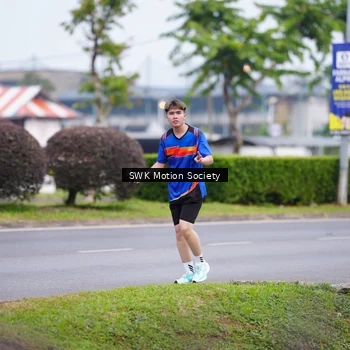 Runner Photo 8226696