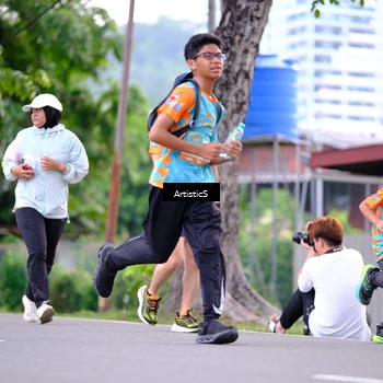 Runner Photo 8226697