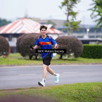 Runner Photo 8226708