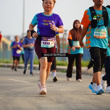 Runner Photo 8226755