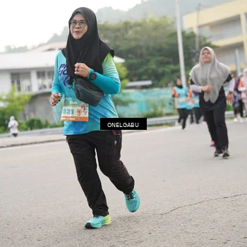 Runner Photo 8226885