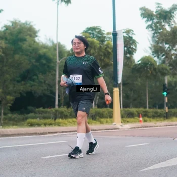 Runner Photo 8226937