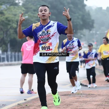 Runner Photo 8226963
