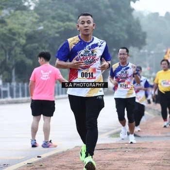 Runner Photo 8226997
