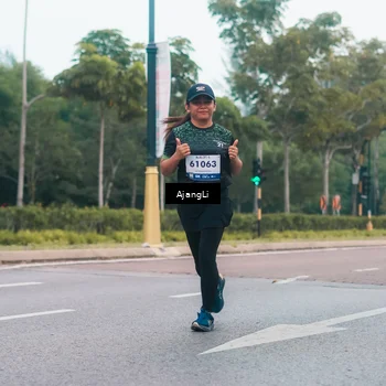 Runner Photo 8227000