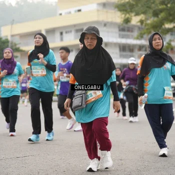 Runner Photo 8227004