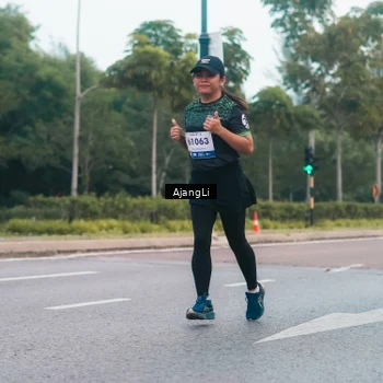 Runner Photo 8227008