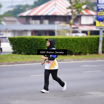 Runner Photo 8227009