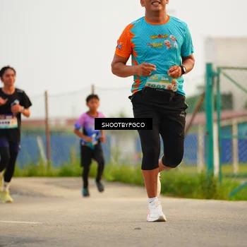 Runner Photo 8227011