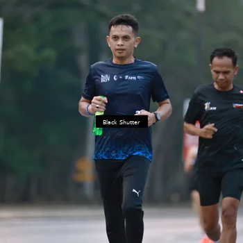 Runner Photo 8227024