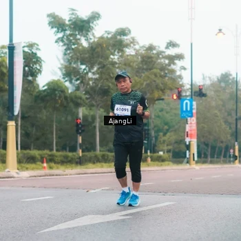 Runner Photo 8227050
