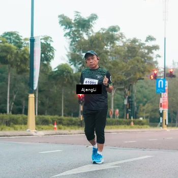 Runner Photo 8227059