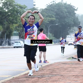 Runner Photo 8227062