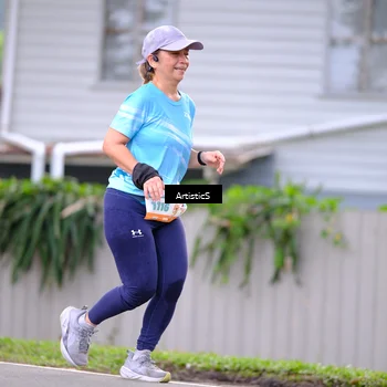 Runner Photo 8227113