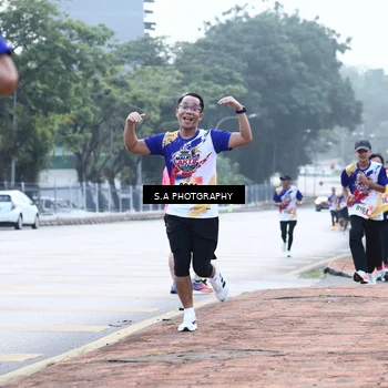 Runner Photo 8227140