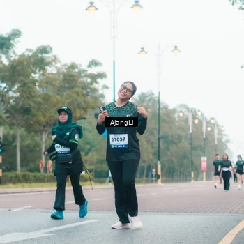 Runner Photo 8227181