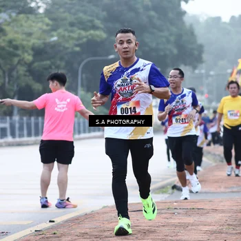 Runner Photo 8227185
