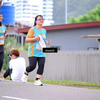 Runner Photo 8227198