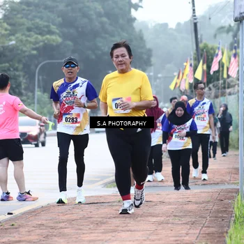Runner Photo 8227210