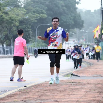 Runner Photo 8227222