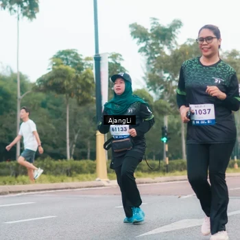 Runner Photo 8227229