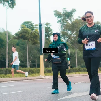 Runner Photo 8227231