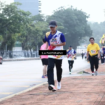 Runner Photo 8227244