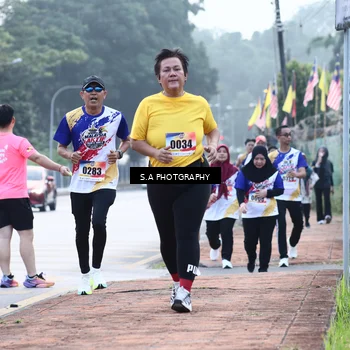 Runner Photo 8227281