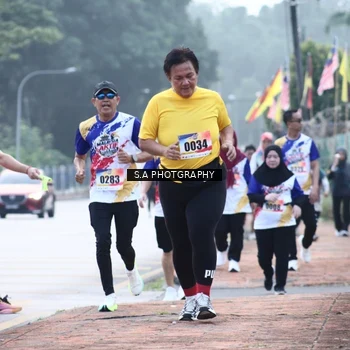 Runner Photo 8227299