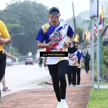 Runner Photo 8227300