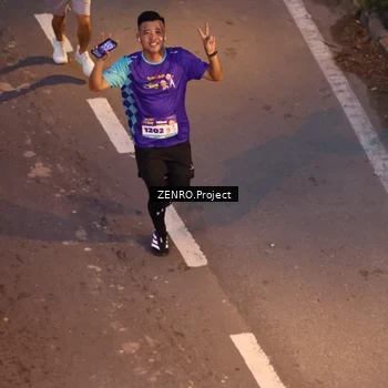 Runner Photo 8227310