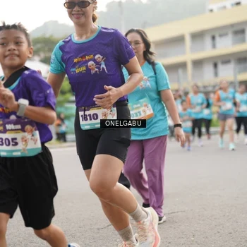 Runner Photo 8227319