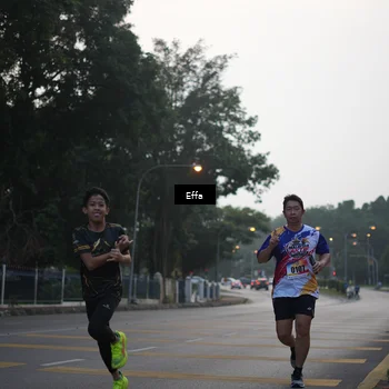 Runner Photo 8227344