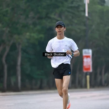 Runner Photo 8227351