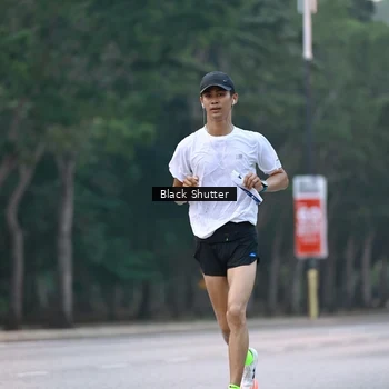 Runner Photo 8227355