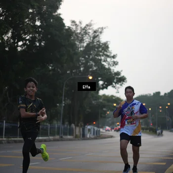 Runner Photo 8227365