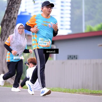Runner Photo 8227380