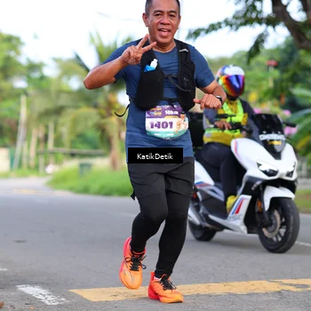 Runner Photo 8227395