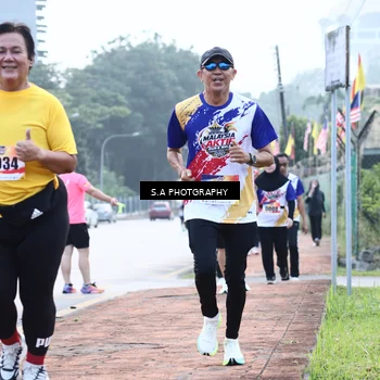 Runner Photo 8227447