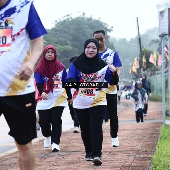 Runner Photo 8227529